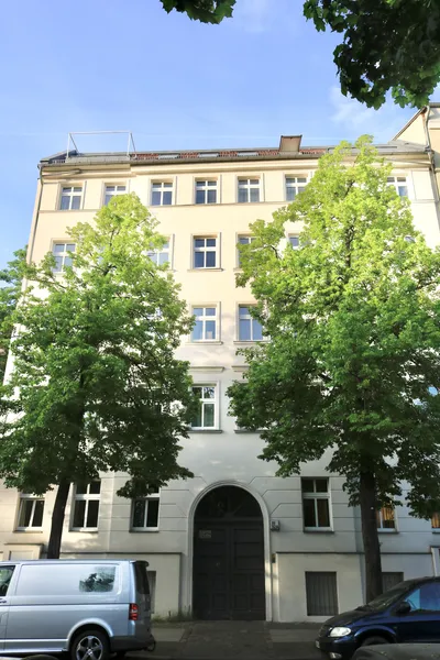 Ackerstr. 10115 - Lichtdurchflutete Dachgeschosswohnung — photo 1
